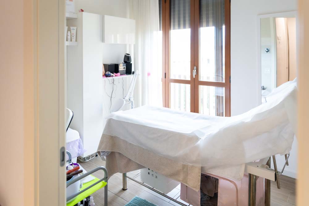 12_centro_estetico_farmacia_allocco_san_francesco_al_campo_torino