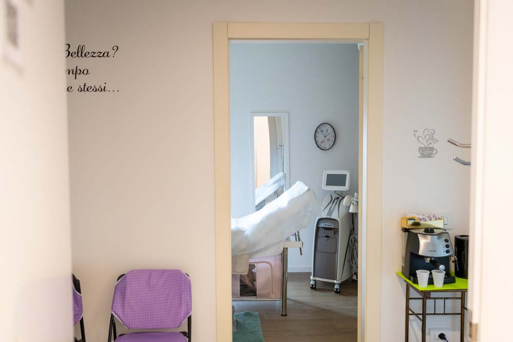 6_centro_estetico_farmacia_allocco_san_francesco_al_campo_torino
